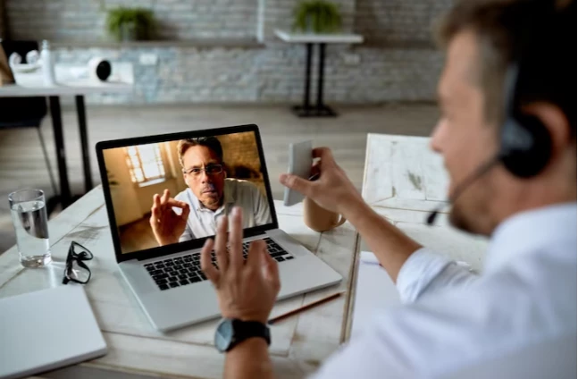 Expert Advice at Your Fingertips: The Benefits of an Online Consulting Platform
